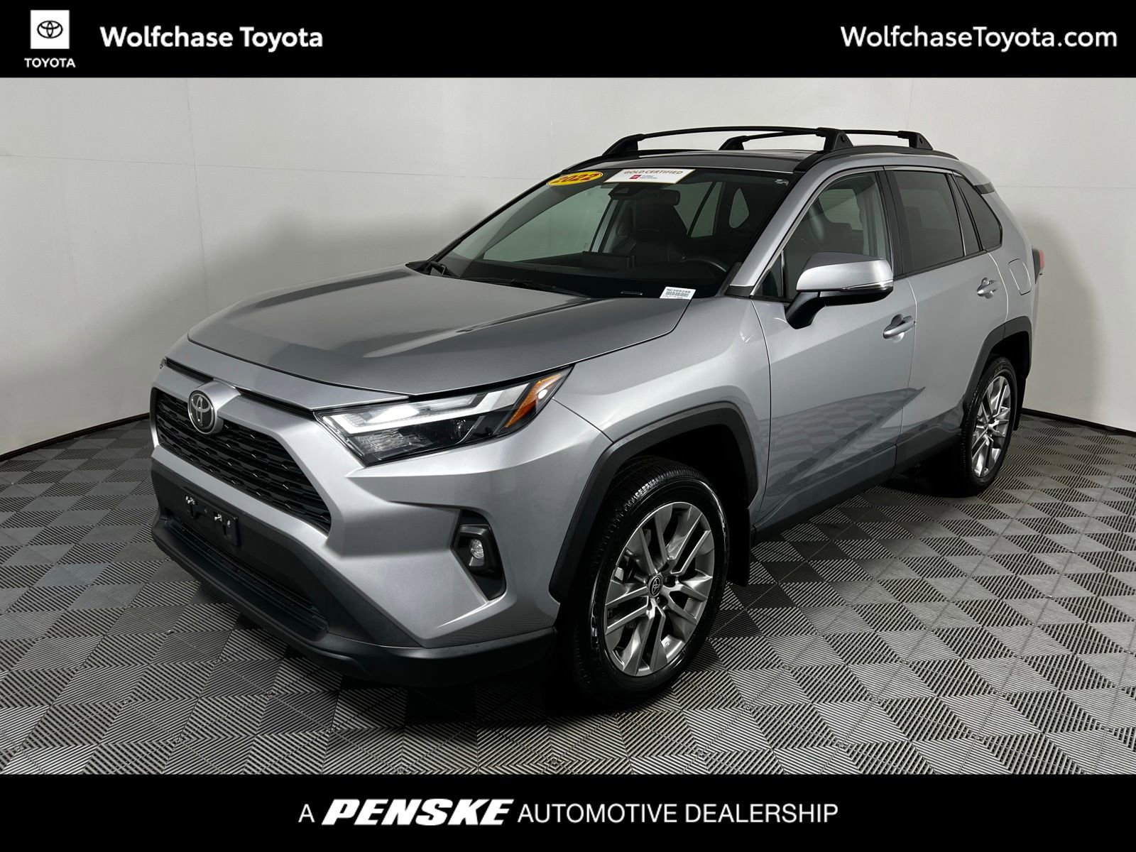 Certified 2022 Toyota RAV4 XLE Premium image 1