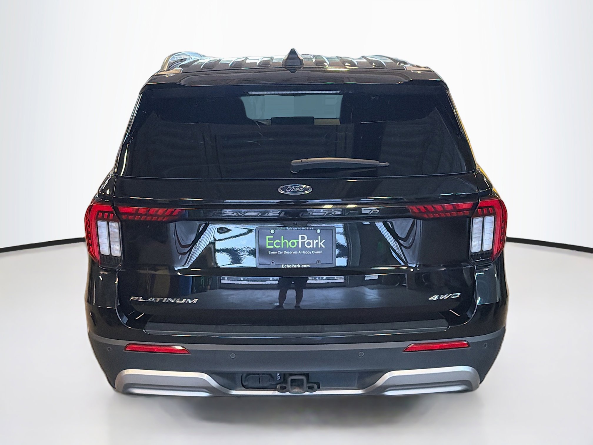 Used 2025 Ford Explorer Platinum w/ LUX Leather Package image 7