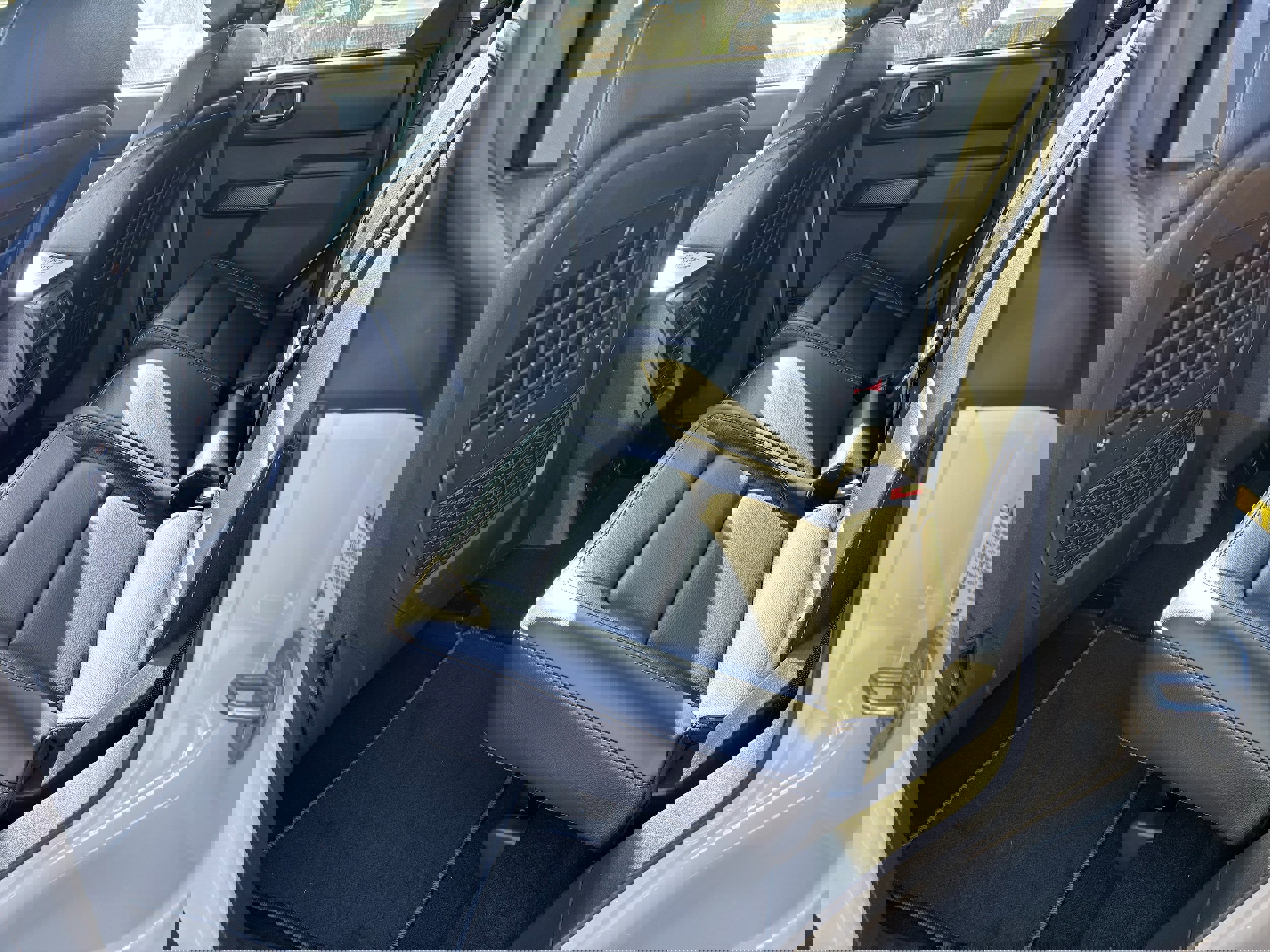 New 2025 Ford Bronco Badlands image 8