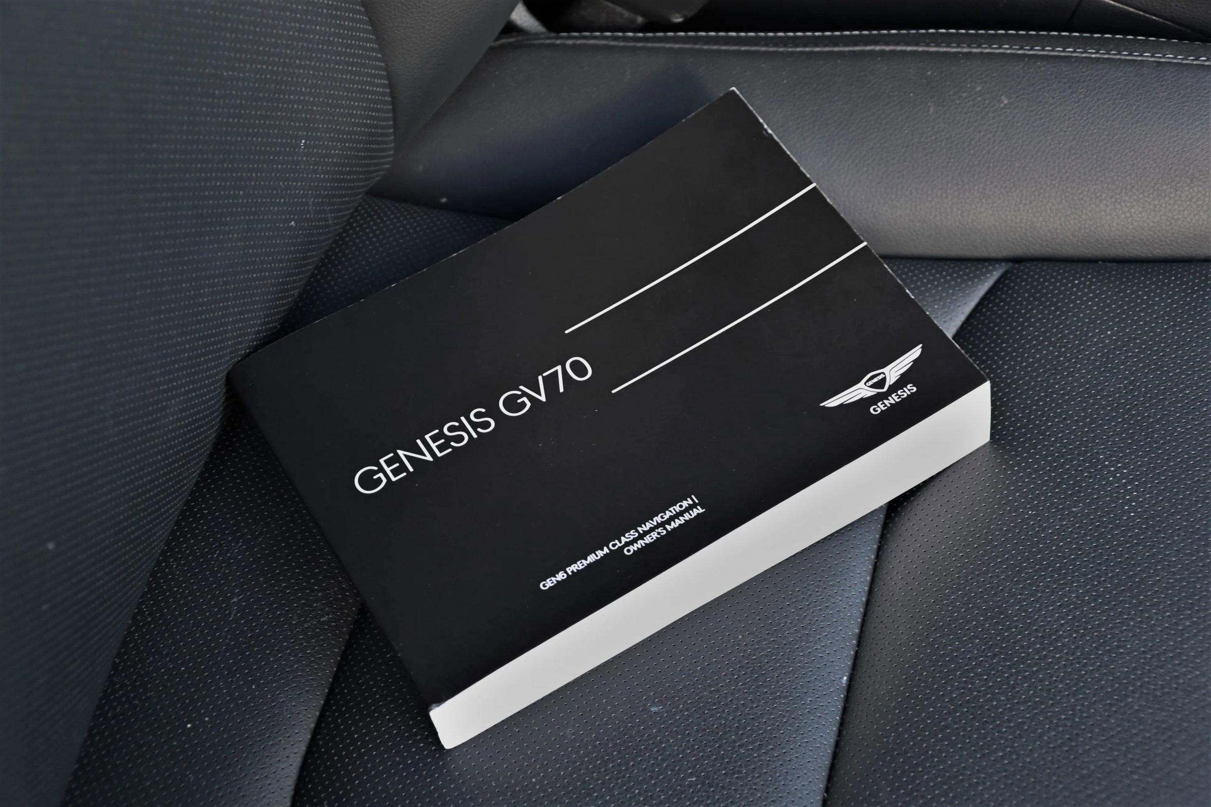 Used 2025 Genesis GV70 2.5T image 22