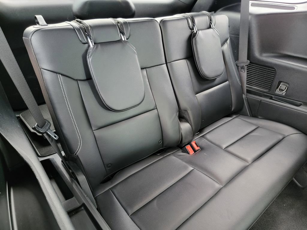 Used 2021 Ford Explorer ST w/ Equipment Group 401A AWD/4WD image 19