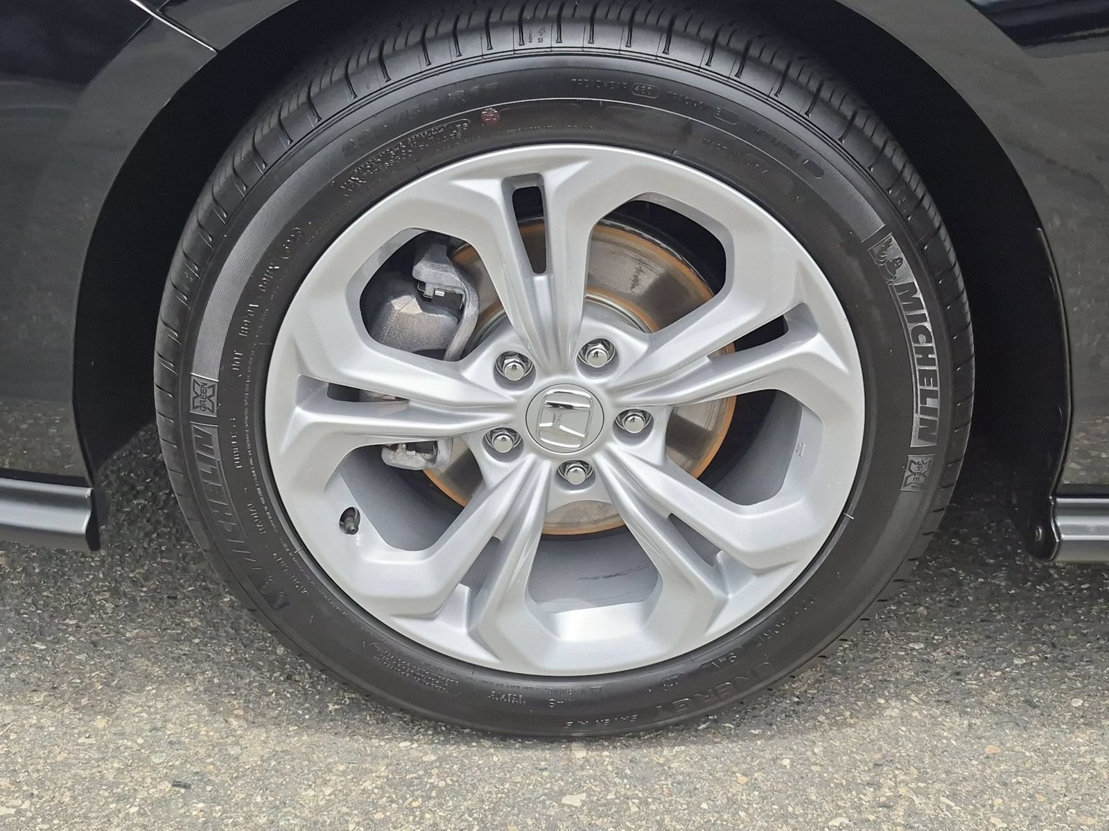 Used 2025 Honda Accord LX image 12