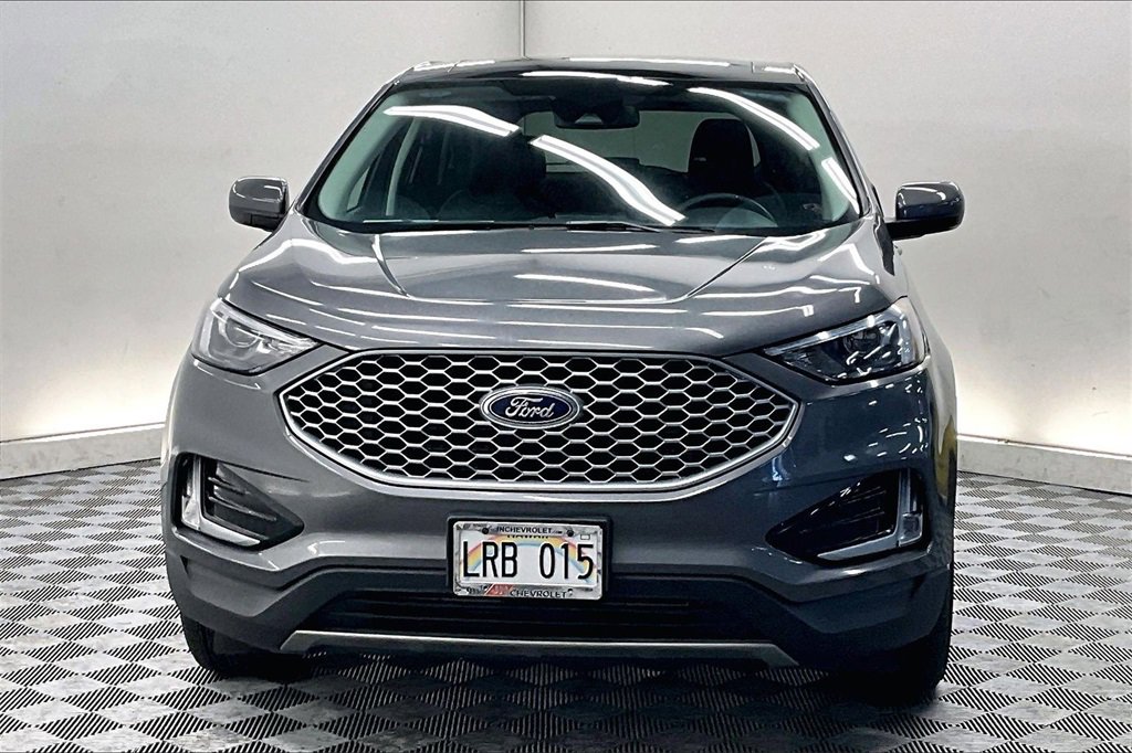 Used 2023 Ford Edge SEL w/ Convenience Package image 2