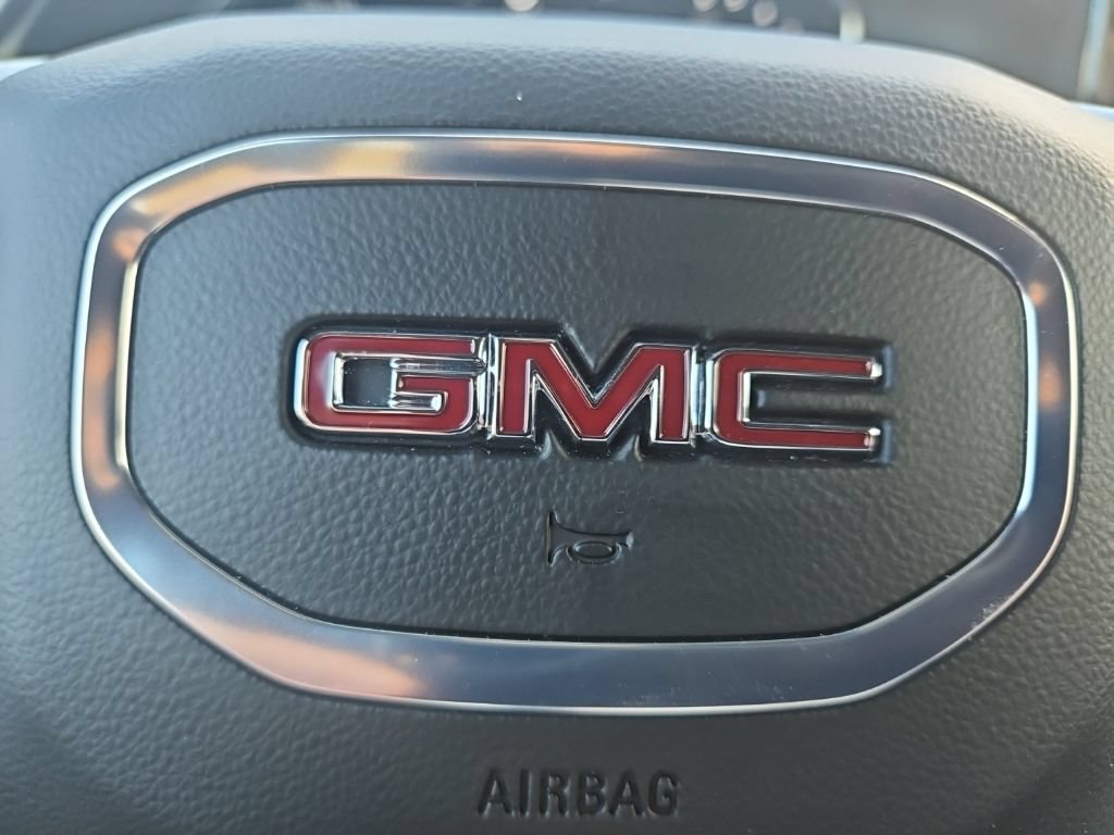 Used 2025 GMC Sierra 1500 AT4 w/ AT4 Premium Package AWD/4WD image 26