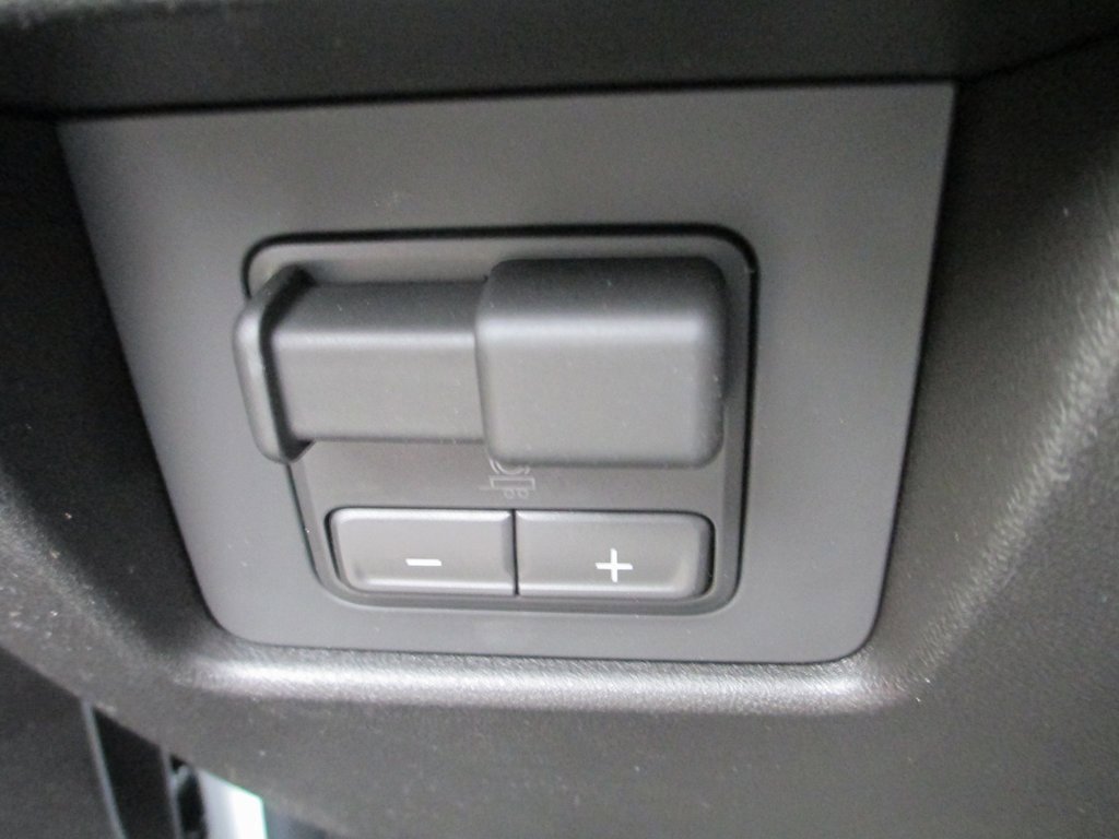 New 2026 GMC Canyon AT4 image 13