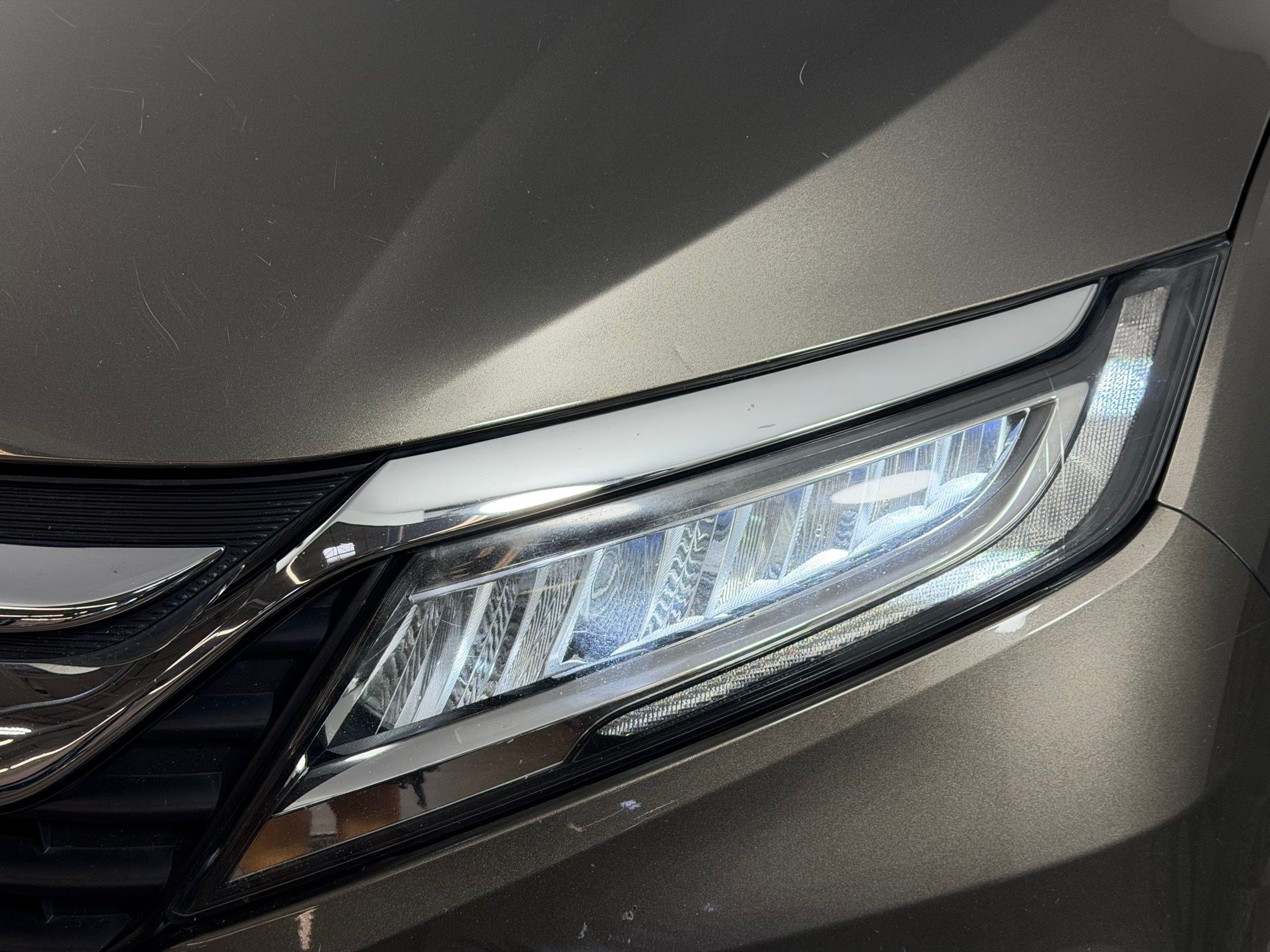 Used 2019 Honda Odyssey Elite image 12
