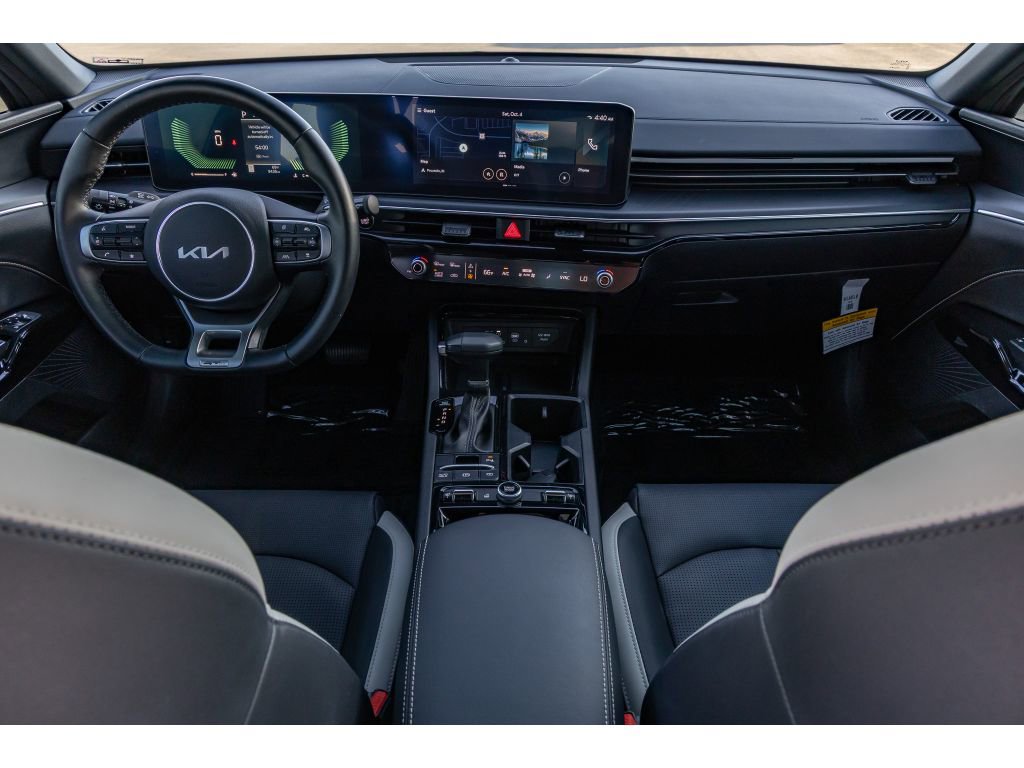 Used 2025 Kia K5 GT-Line image 12