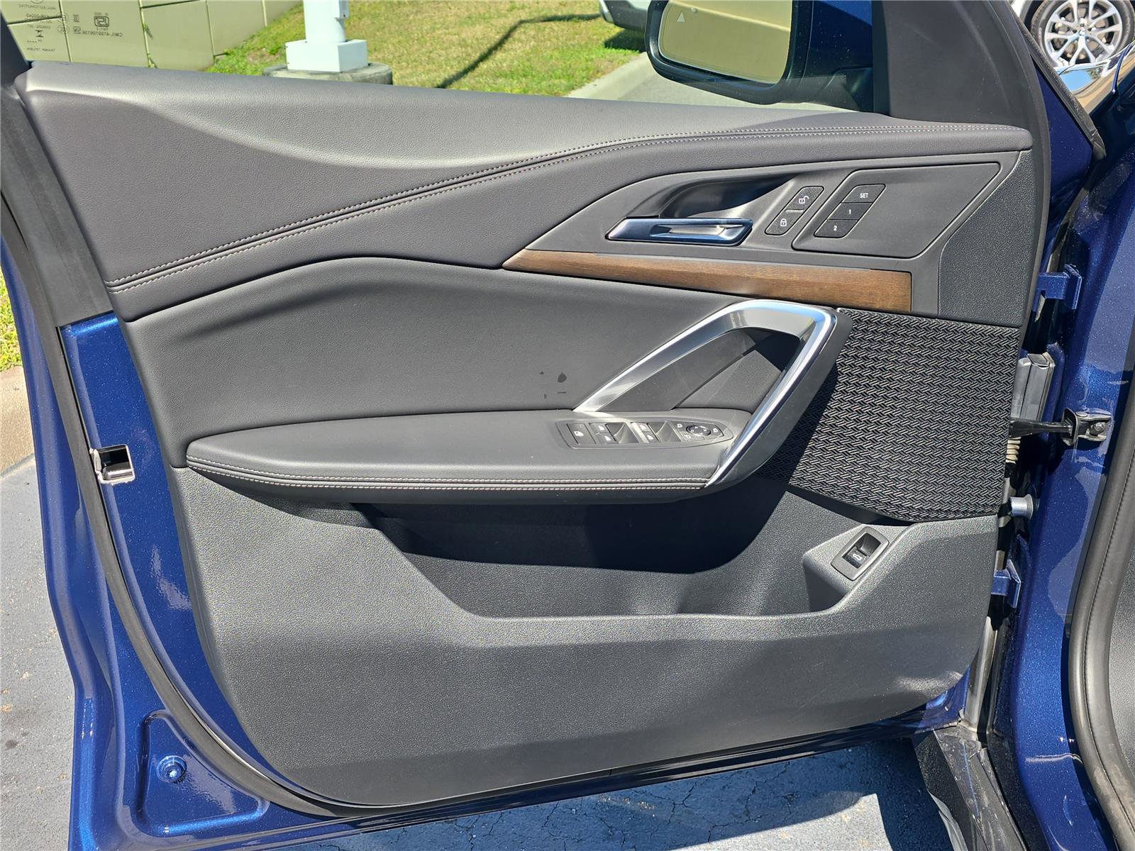 Used 2025 BMW X1 xDrive28i image 15