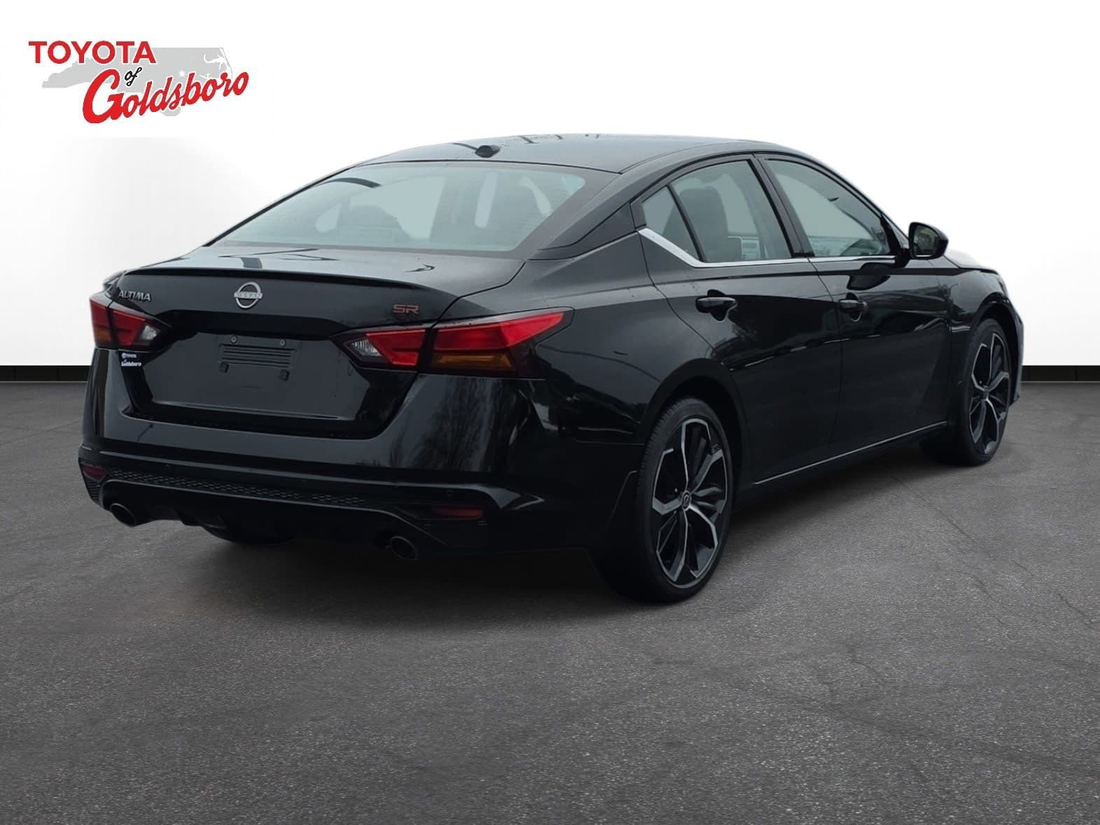 Used 2024 Nissan Altima 2.5 SR image 5