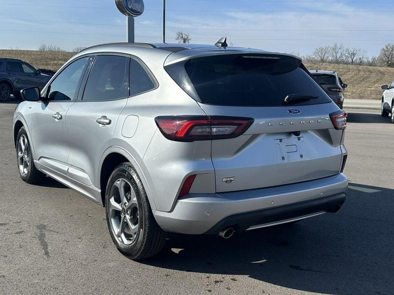 Used 2023 Ford Escape ST-Line w/ Tech Pack #1 image 6