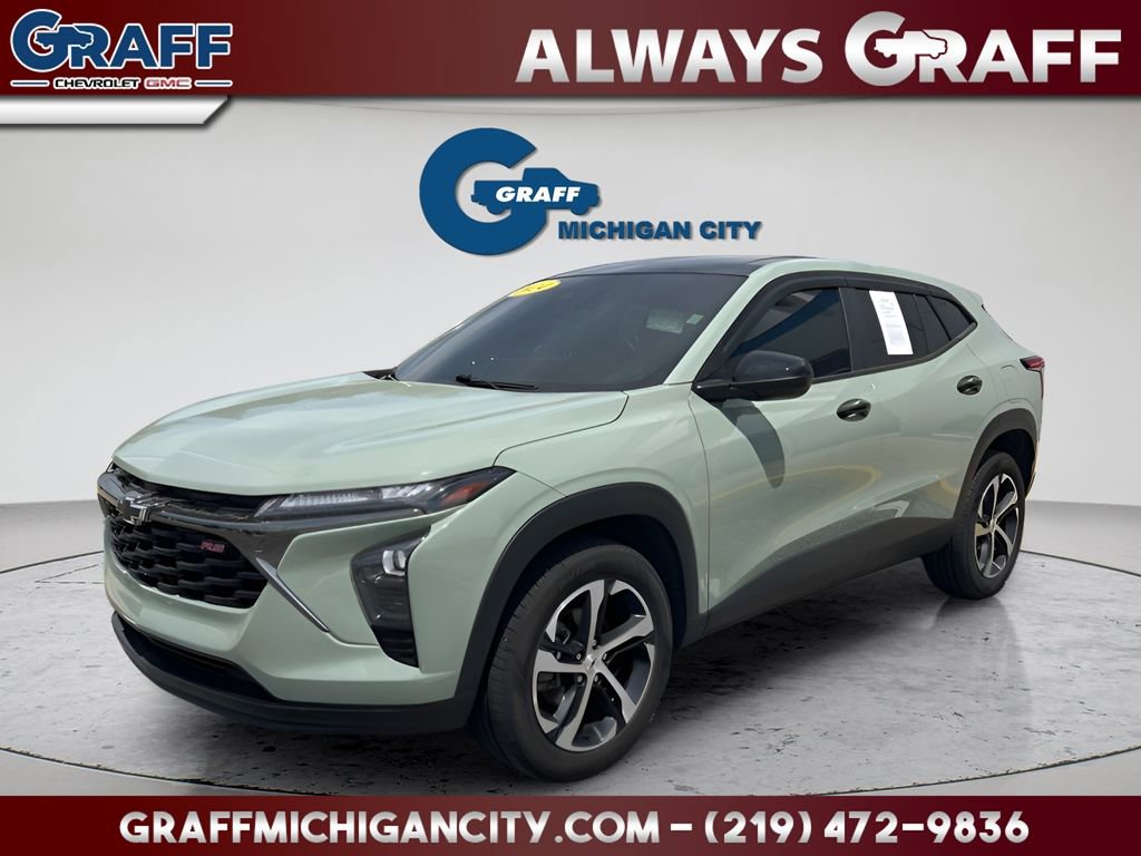 Used 2024 Chevrolet Trax RS