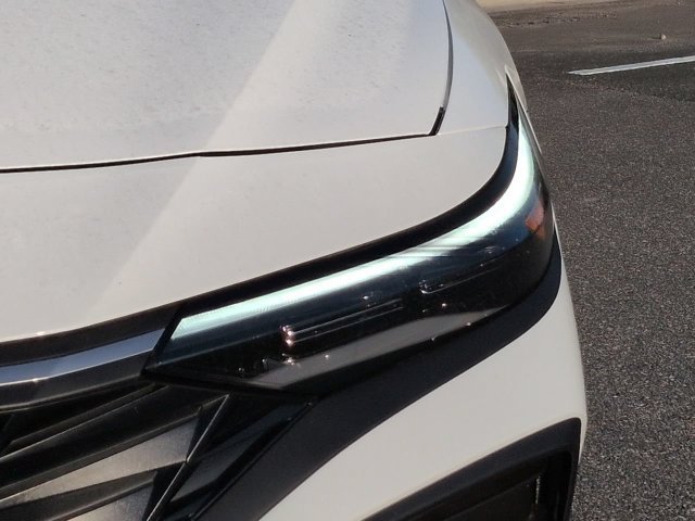 New 2026 Hyundai Elantra SEL Sport FWD image 10