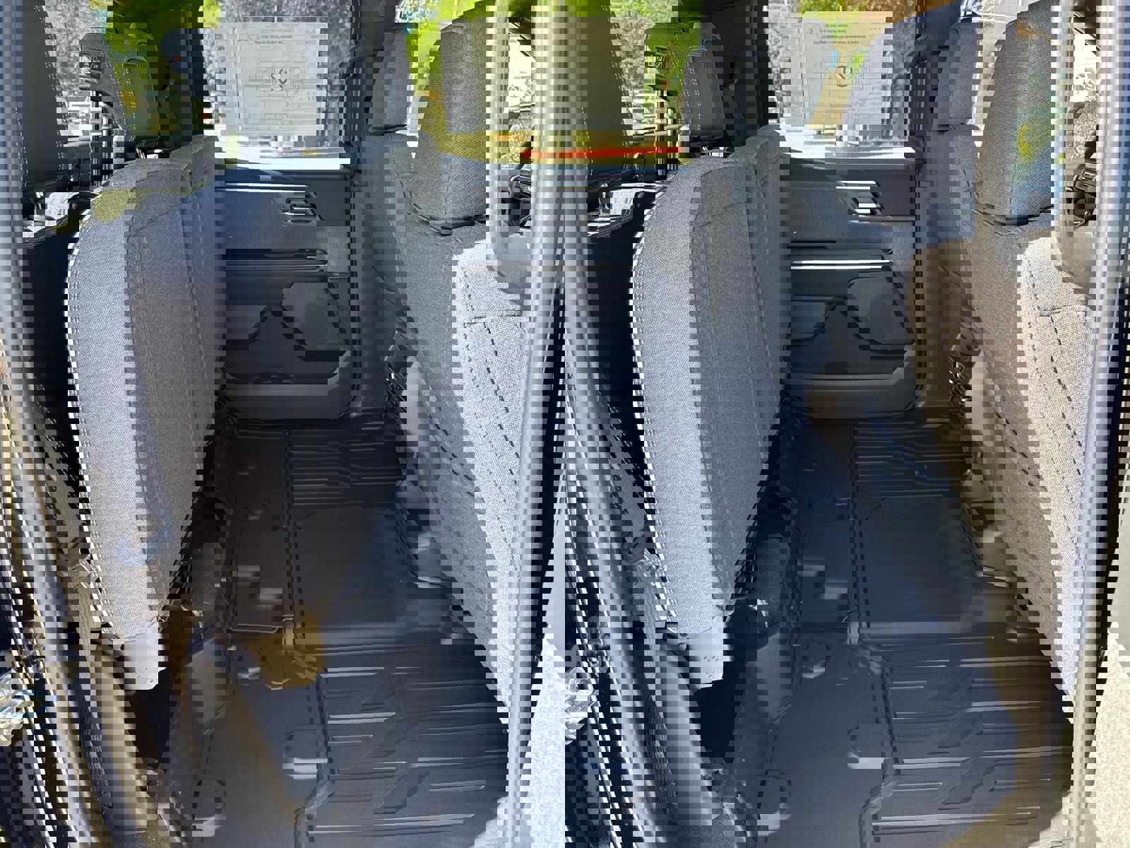 Used 2026 GMC Sierra EV Elevation image 17