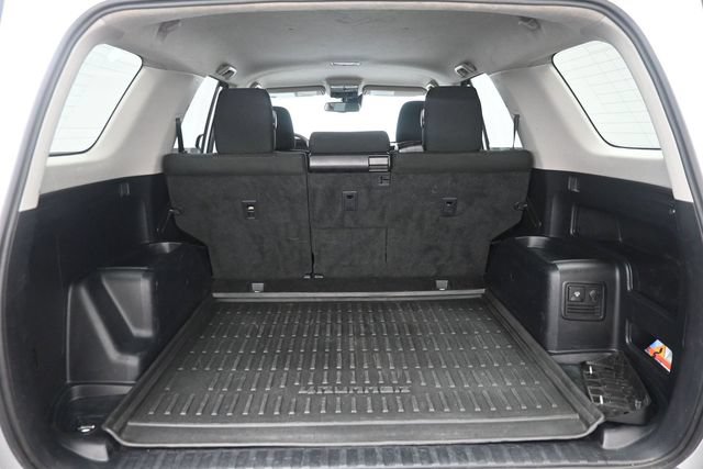 Used 2021 Toyota 4Runner TRD Off-Road AWD/4WD image 31