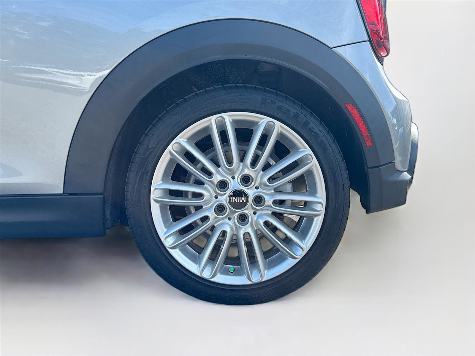 Used 2024 MINI Cooper S image 30