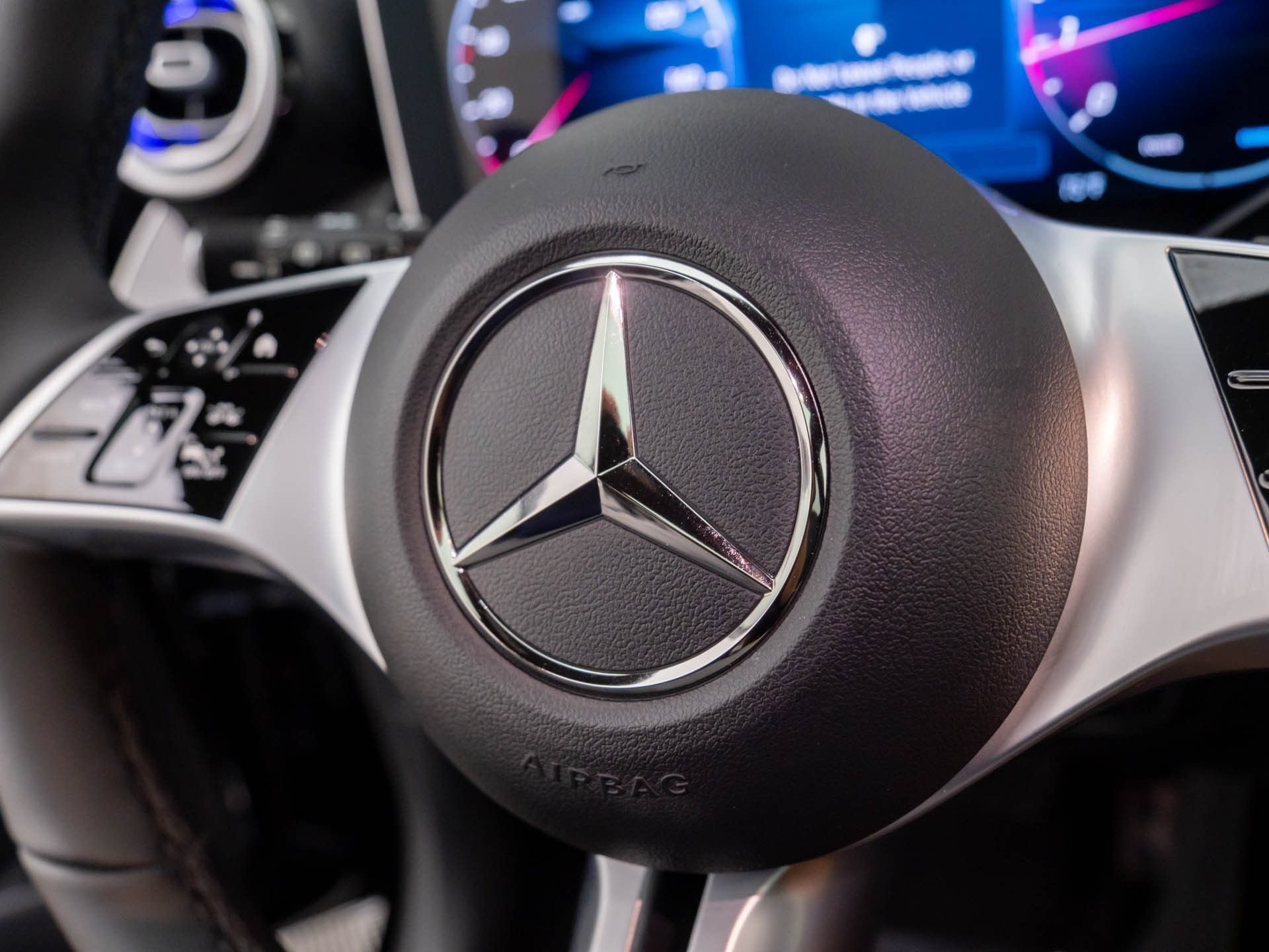 New 2026 Mercedes-Benz GLC 300 4MATIC image 29
