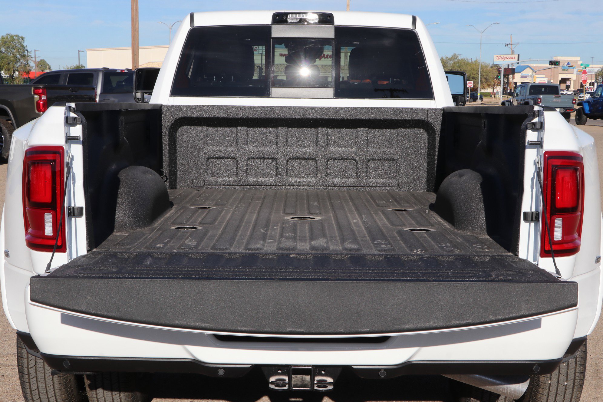 New 2026 RAM 3500 Longhorn image 30