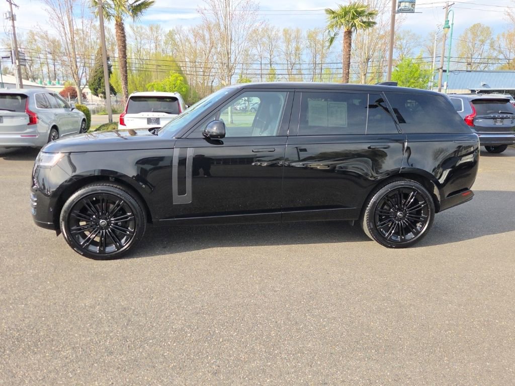 Certified 2025 Land Rover Range Rover Long Wheelbase SE AWD/4WD image 2