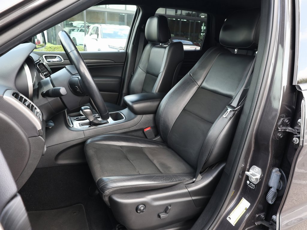 Used 2021 Jeep Grand Cherokee Laredo X image 15