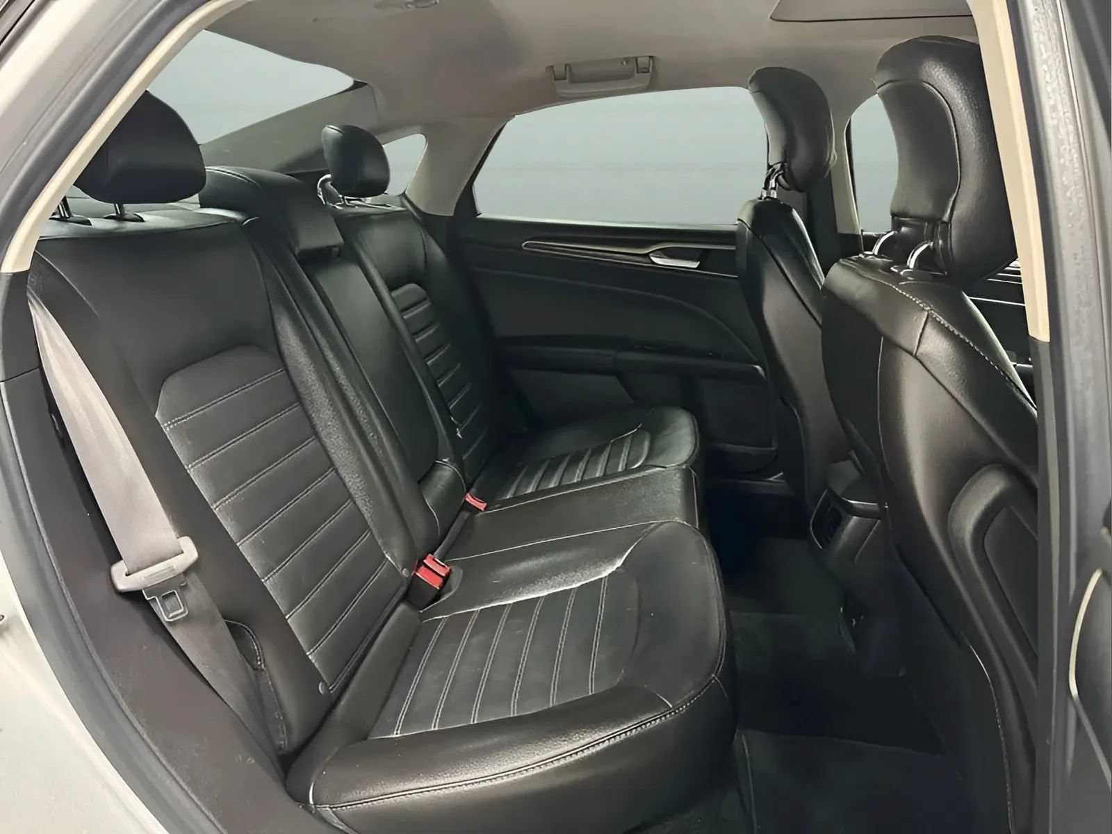 Used 2013 Ford Fusion Energi SE w/ Driver Assist Pkg FWD image 13