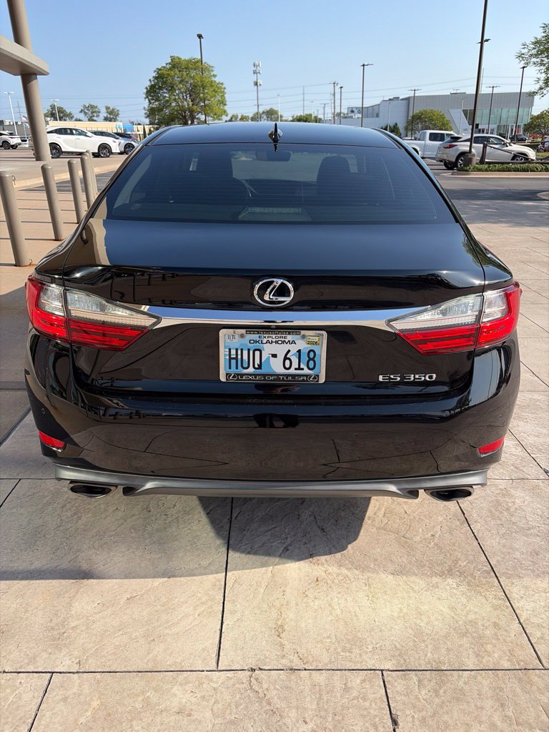 Used 2016 Lexus ES 350 w/ Navigation System Package FWD image 10