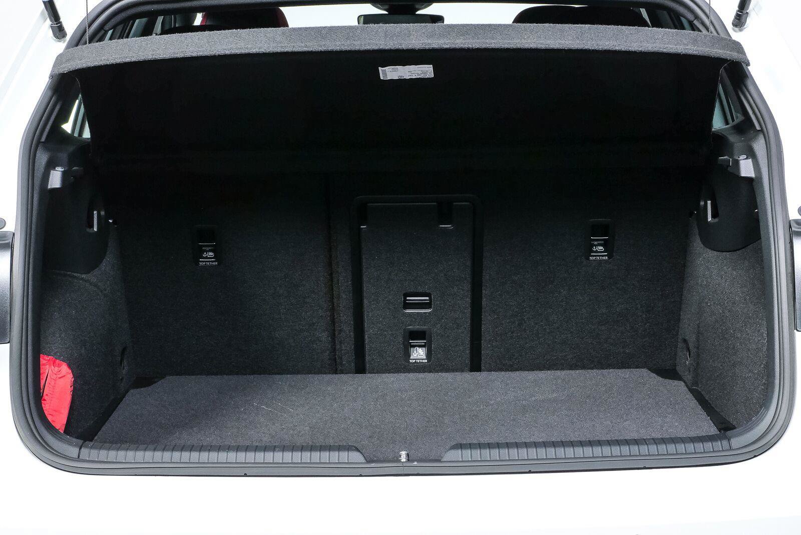 Certified 2025 Volkswagen GTI Autobahn FWD image 30