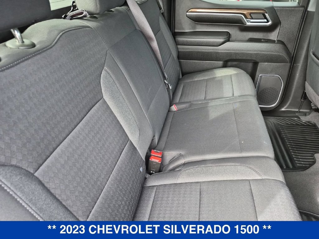 Used 2023 Chevrolet Silverado 1500 LT AWD/4WD image 31