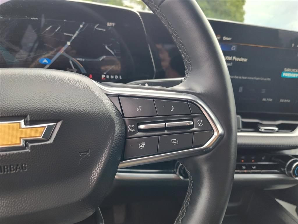 Used 2026 Chevrolet Equinox LT AWD/4WD image 22