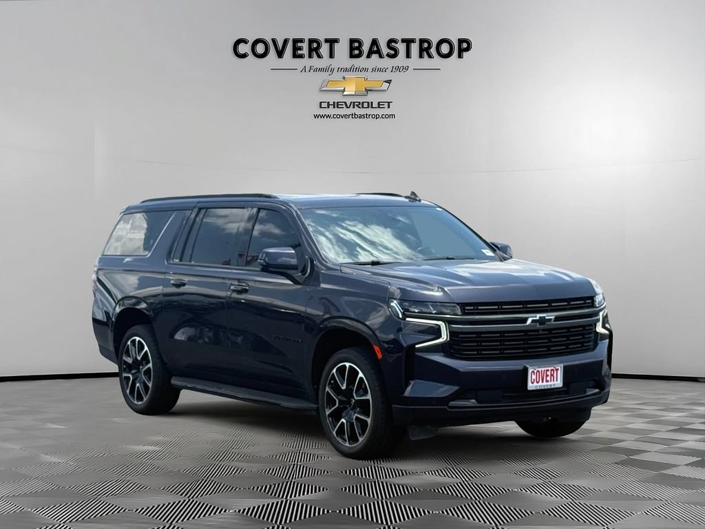 Used 2022 Chevrolet Suburban RST w/ Luxury Package RWD image 8