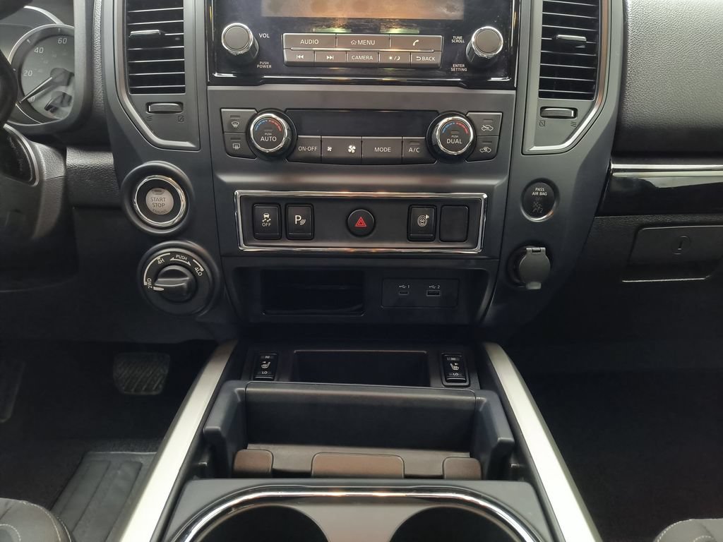 Used 2023 Nissan Titan SV w/ SV Convenience Package AWD/4WD image 16