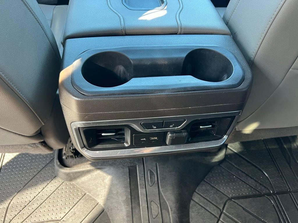 Used 2019 Chevrolet Silverado 1500 LTZ w/ LTZ Premium Package AWD/4WD image 23