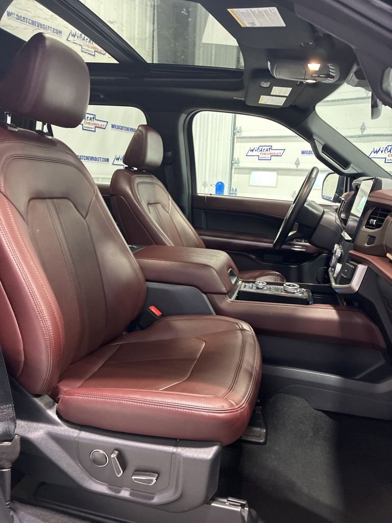 Used 2024 Ford Expedition Limited image 49