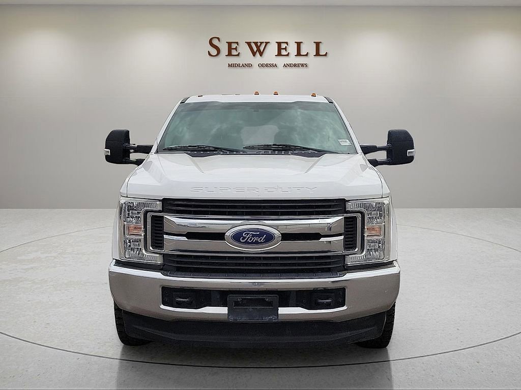 Used 2019 Ford F350 XL w/ Power Equipment Group AWD/4WD image 8
