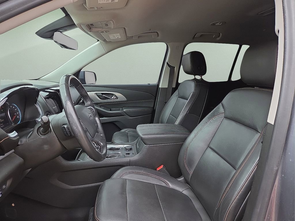 Used 2021 Chevrolet Traverse RS image 25