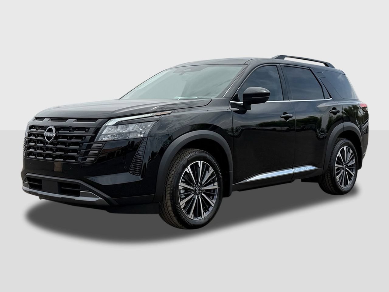 New 2026 Nissan Pathfinder Platinum w/ Cargo Package