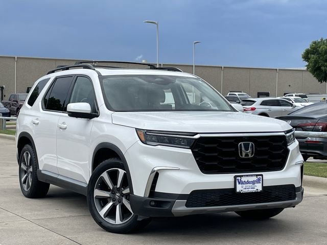 Used 2023 Honda Pilot Elite image 2