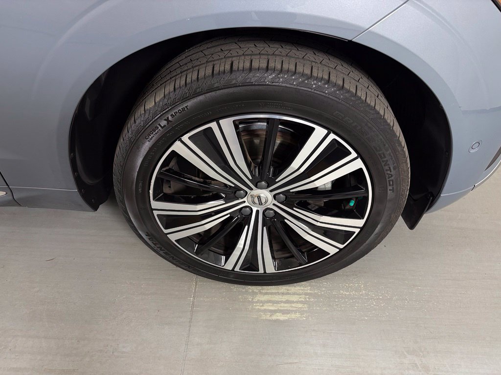 Used 2023 Volvo XC60 B5 Plus w/ Protection Package Premier FWD image 10