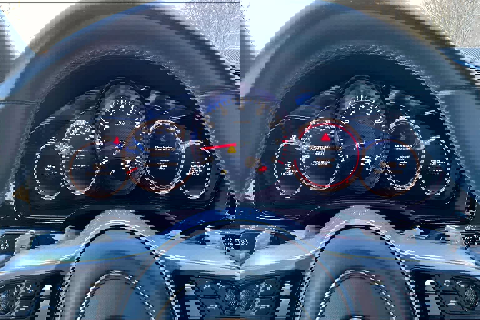 Used 2019 Porsche Cayenne image 24