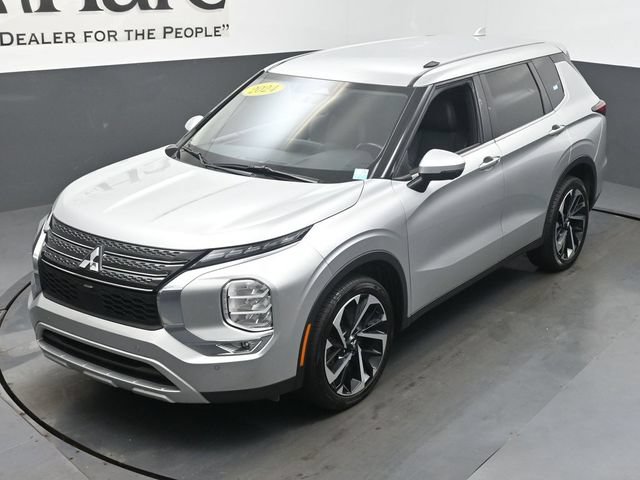 Used 2024 Mitsubishi Outlander SE FWD image 51
