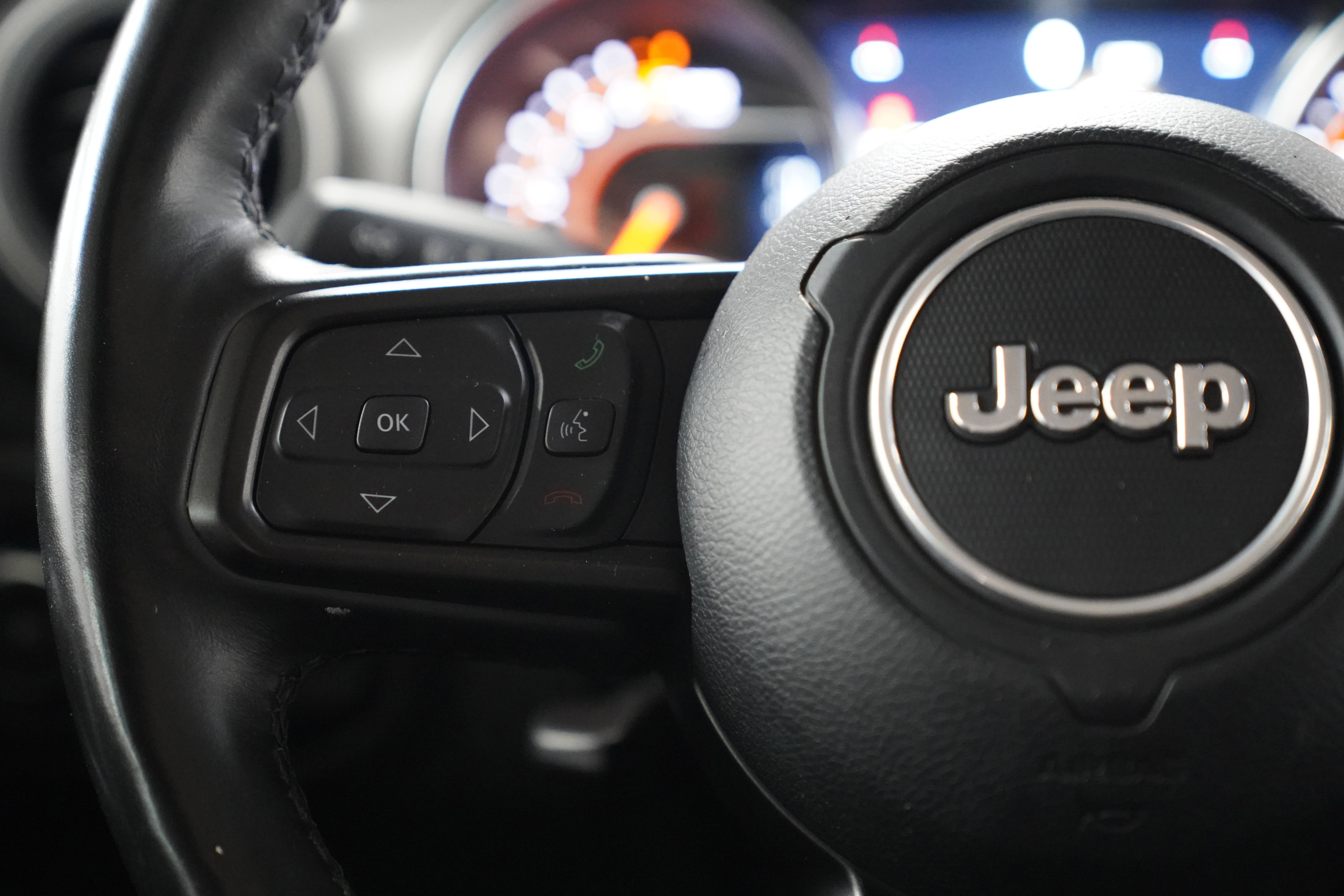 Used 2022 Jeep Wrangler Unlimited Sport AWD/4WD image 19