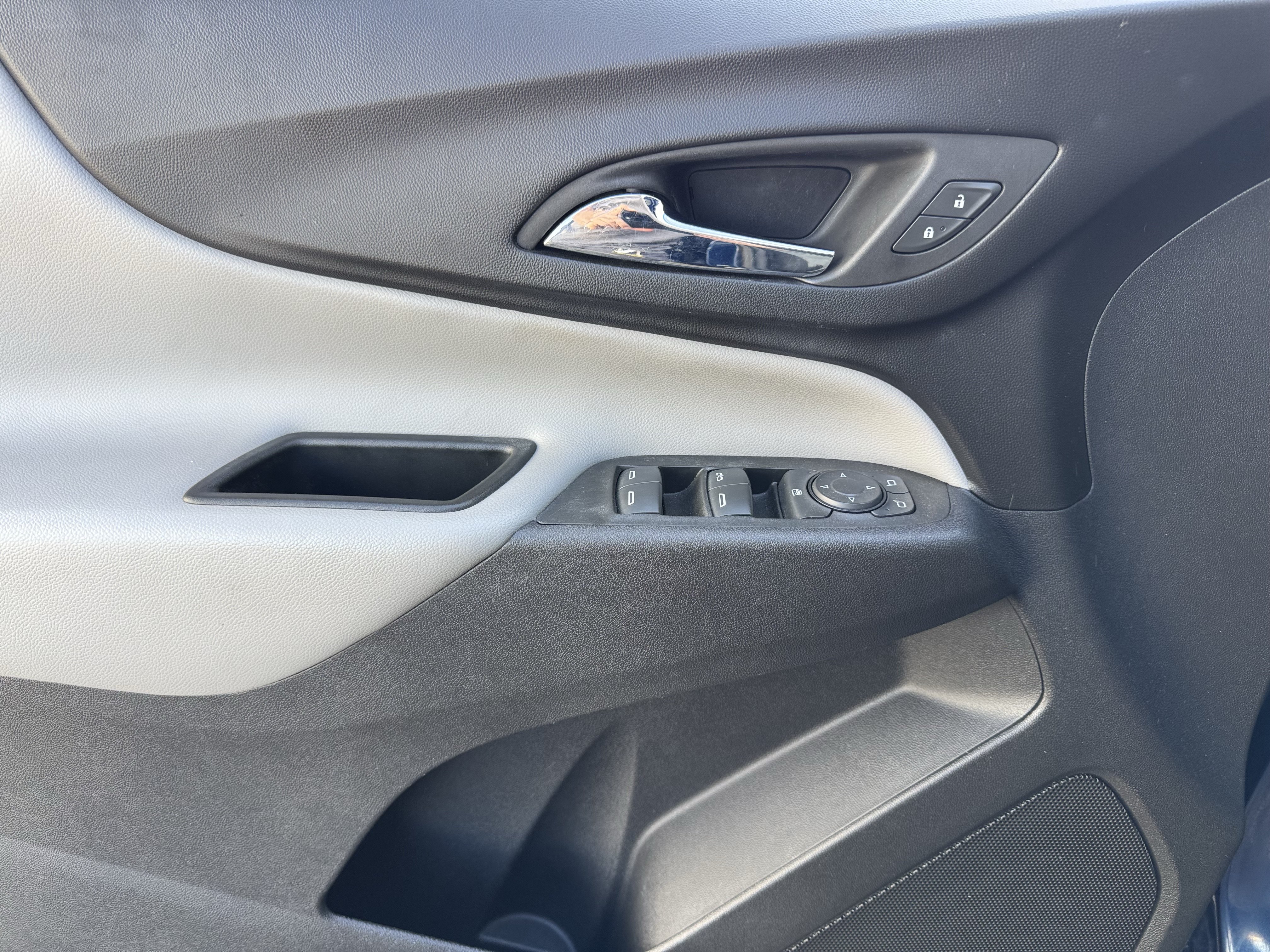 Certified 2022 Chevrolet Equinox LT AWD/4WD image 11