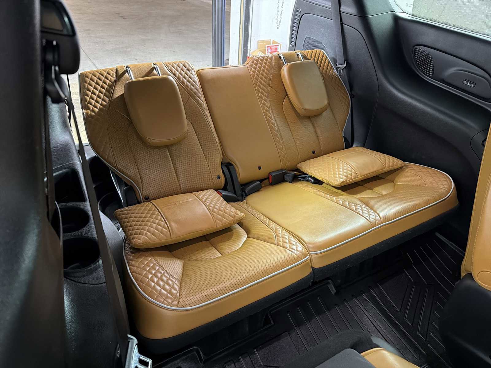 Used 2021 Chrysler Pacifica Pinnacle image 13