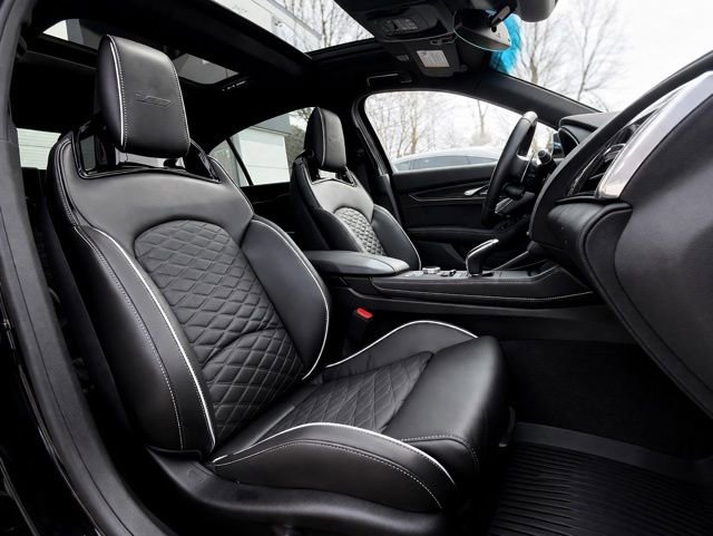 Used 2024 Cadillac CT5 V Blackwing w/ Driver Assist Package image 17