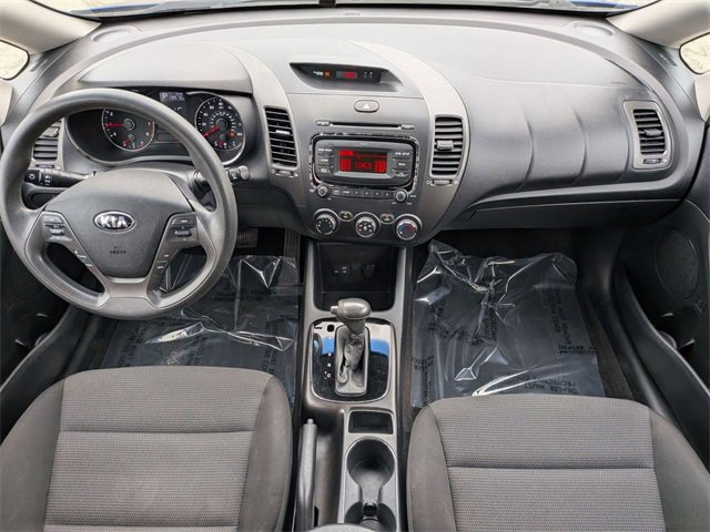 Used 2017 Kia Forte LX image 24