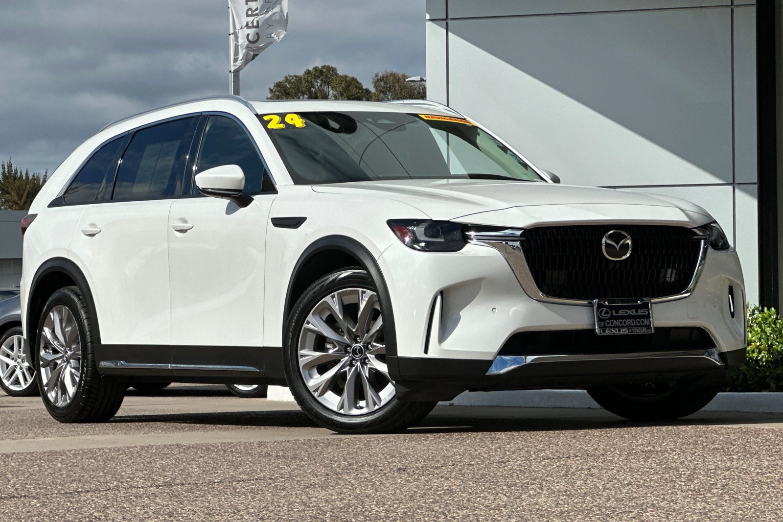 Used 2024 MAZDA CX-90 3.3 Turbo w/ Premium Package AWD/4WD image 2