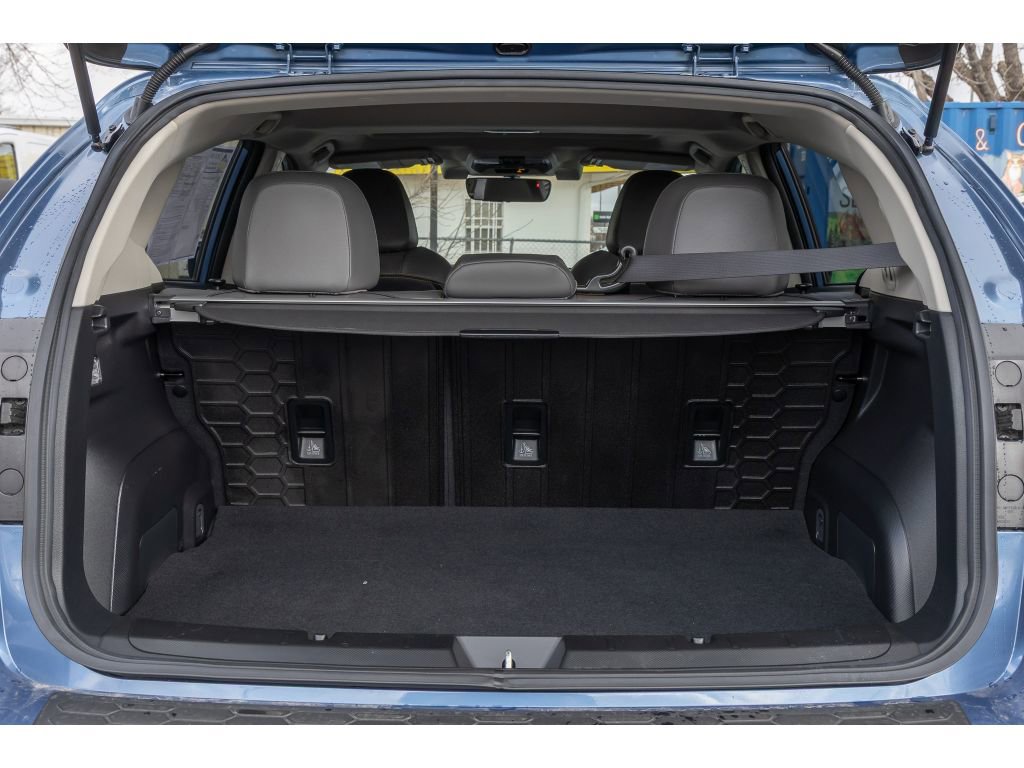 Used 2022 Subaru Crosstrek 2.5i Sport w/ Moonroof Package image 14