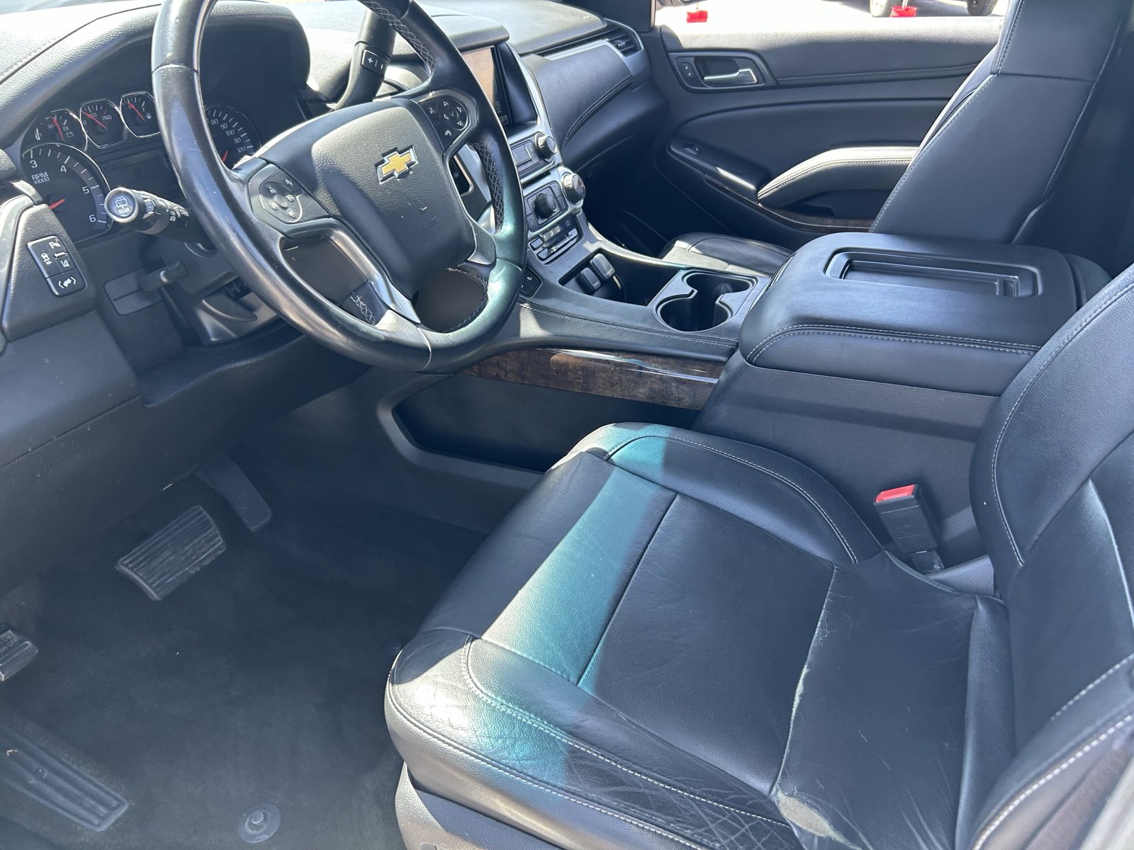Used 2015 Chevrolet Tahoe LT RWD image 9