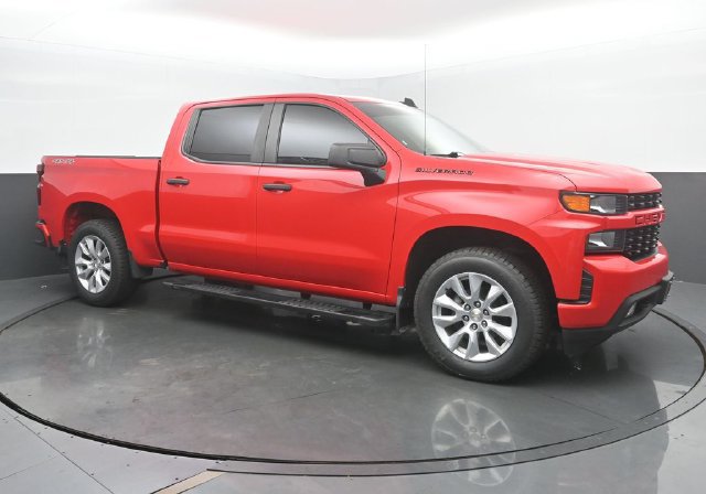 Used 2020 Chevrolet Silverado 1500 Custom w/ Custom Value Package AWD/4WD image 7