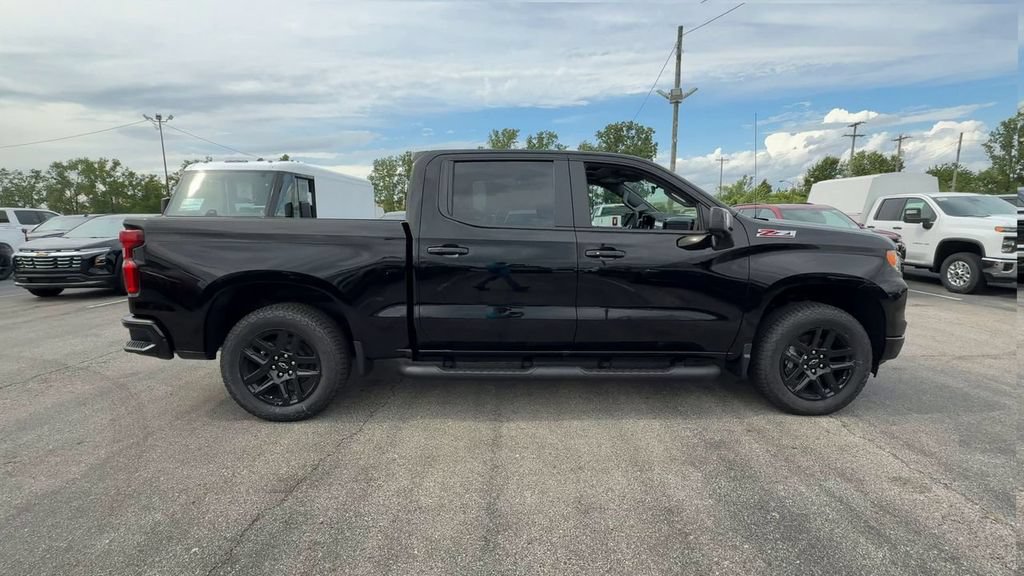 New 2026 Chevrolet Silverado 1500 RST w/ RST All Star Premium Package AWD/4WD image 9