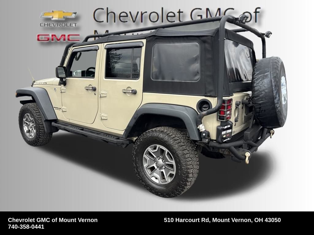 Used 2017 Jeep Wrangler Unlimited Rubicon w/ Cold Weather Group image 3
